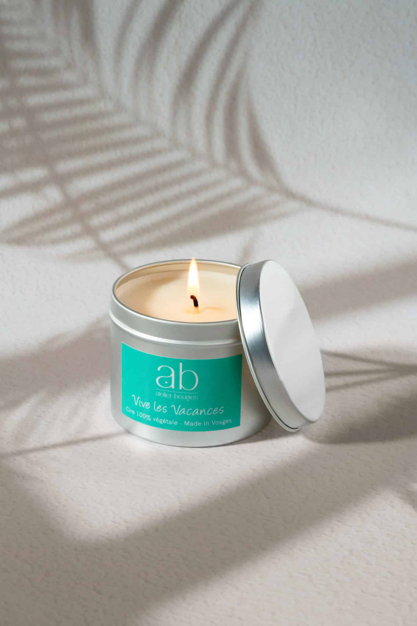 Bougie artisanale parfumée message Vive les vacances – Image 2