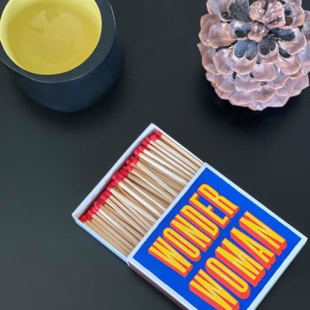 Boite d'allumettes en bois "WONDER WOMAN" – Le feu sacré avec style !